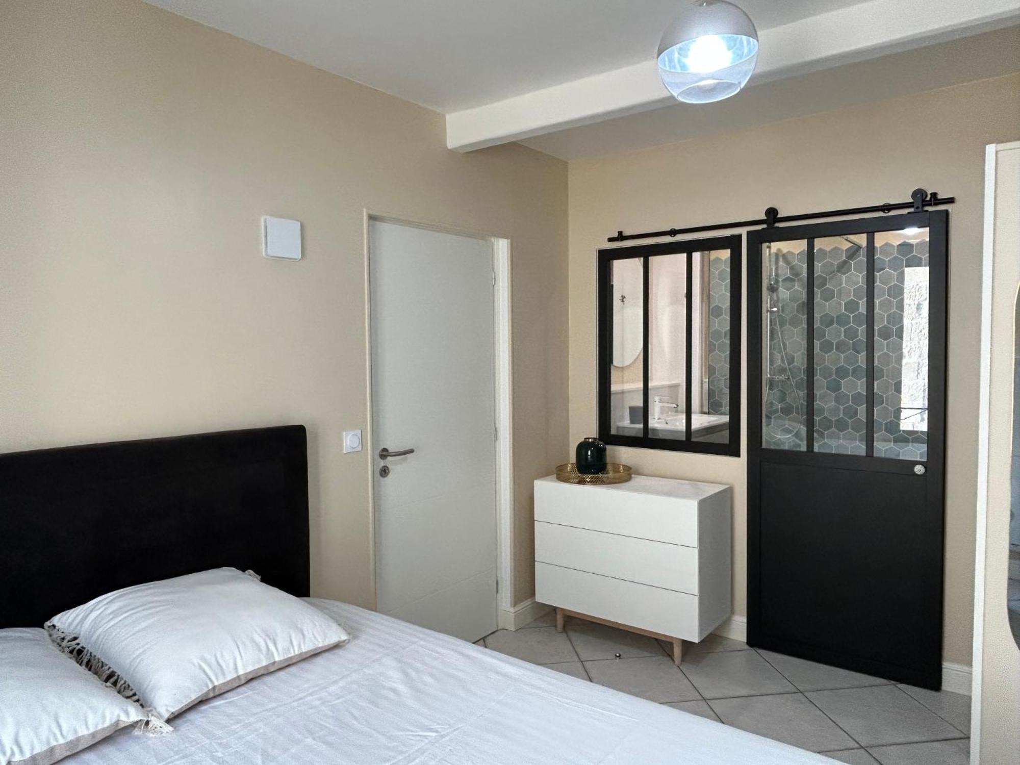 Apartament T2 Renove Proche Des Arenes Saintes Zewnętrze zdjęcie