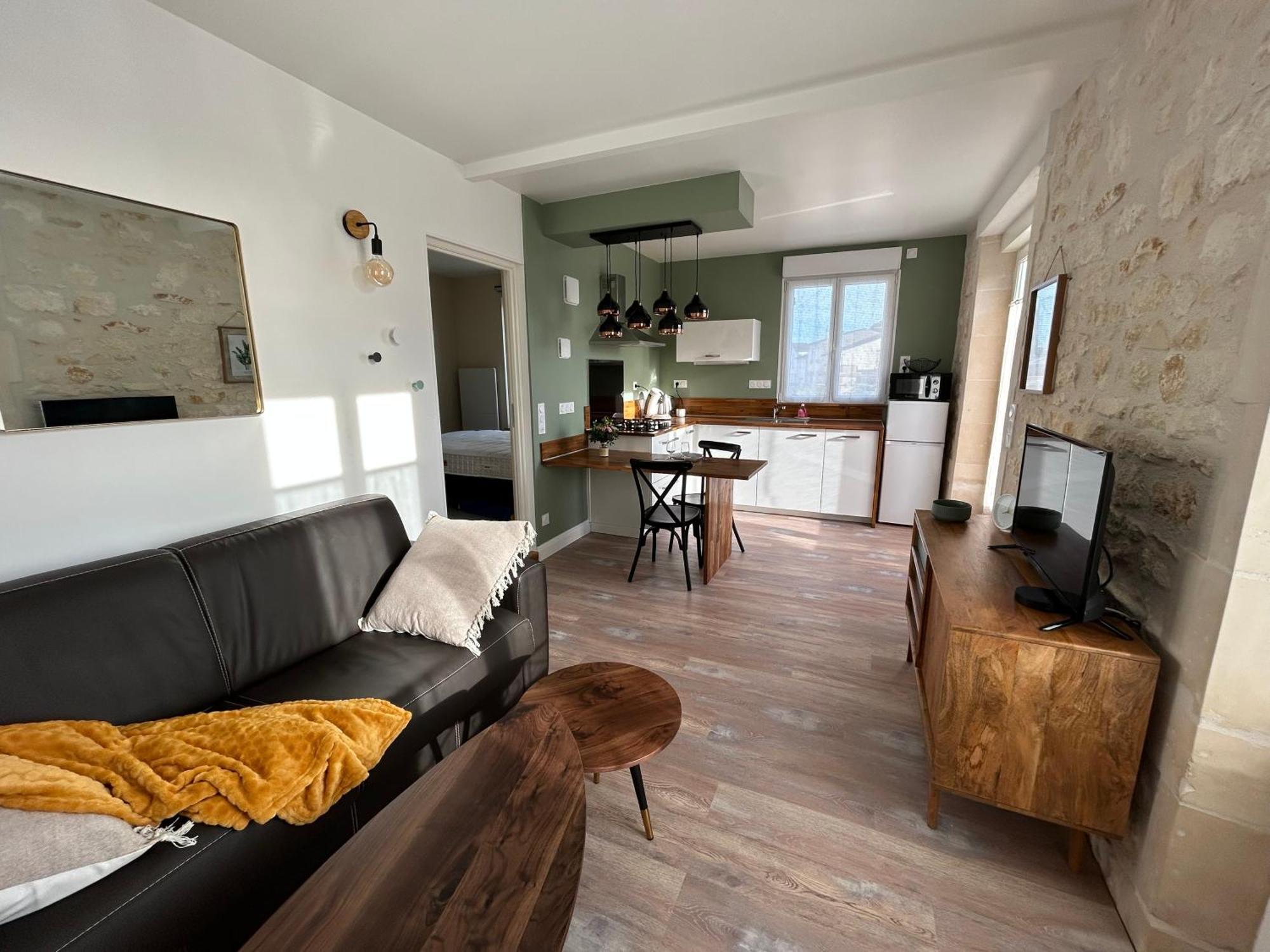Apartament T2 Renove Proche Des Arenes Saintes Zewnętrze zdjęcie